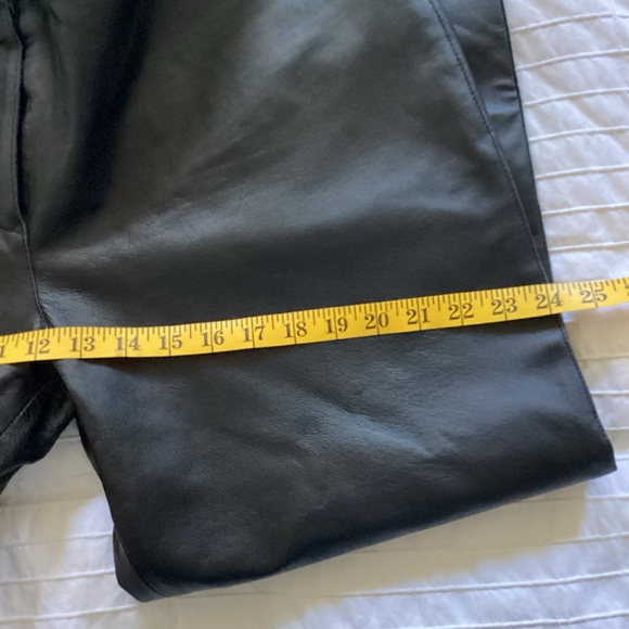 Newport News Leather Jean No Pockets Smooth Fit - Picture 9 of 10